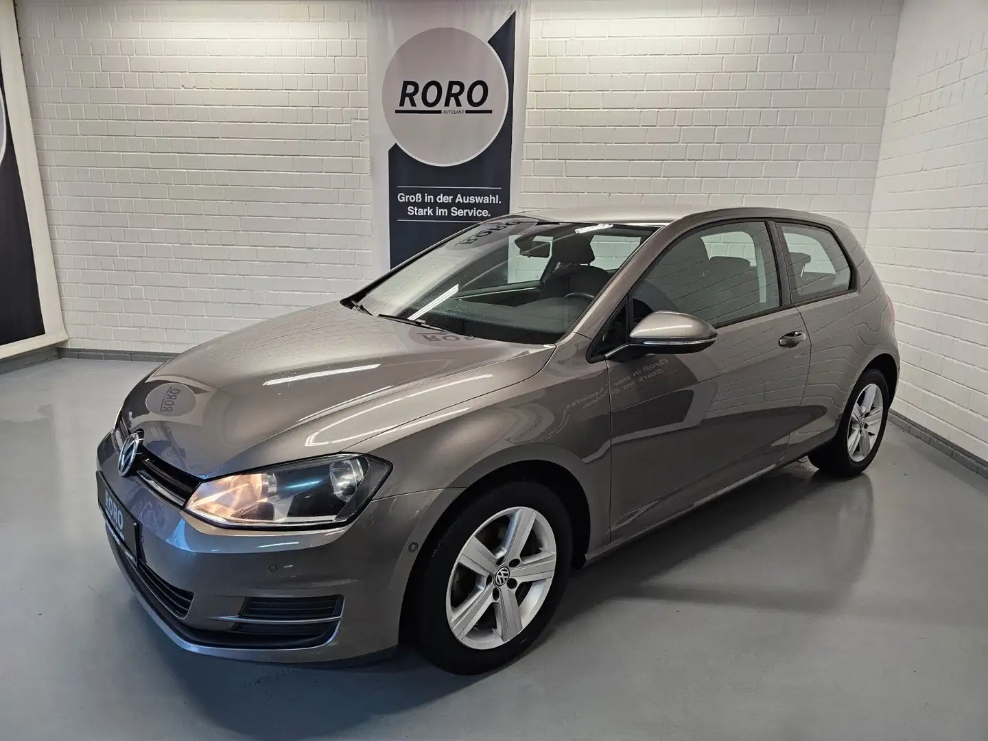 Volkswagen Golf VII Lim. 1.2 TSI Comfortline + 4Season/DSG Gri - 2