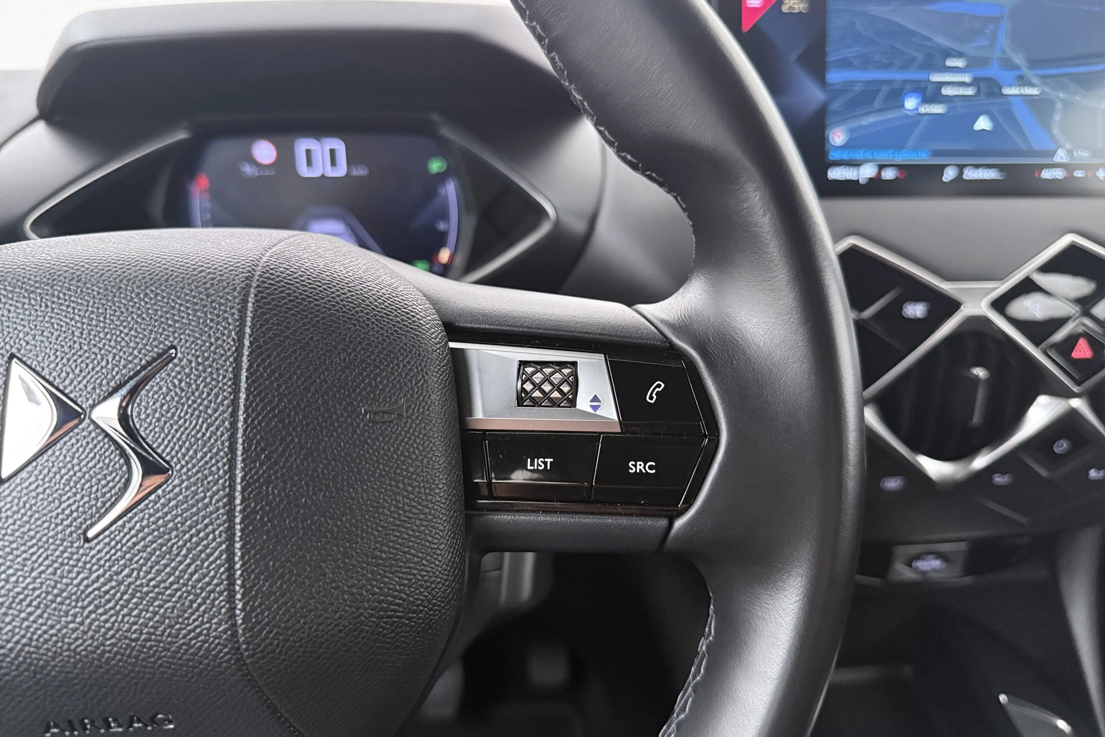 DS Automobiles DS 3 Crossback 1.2 PureTech Business Trekhaak Carplay Cruise — photo 18