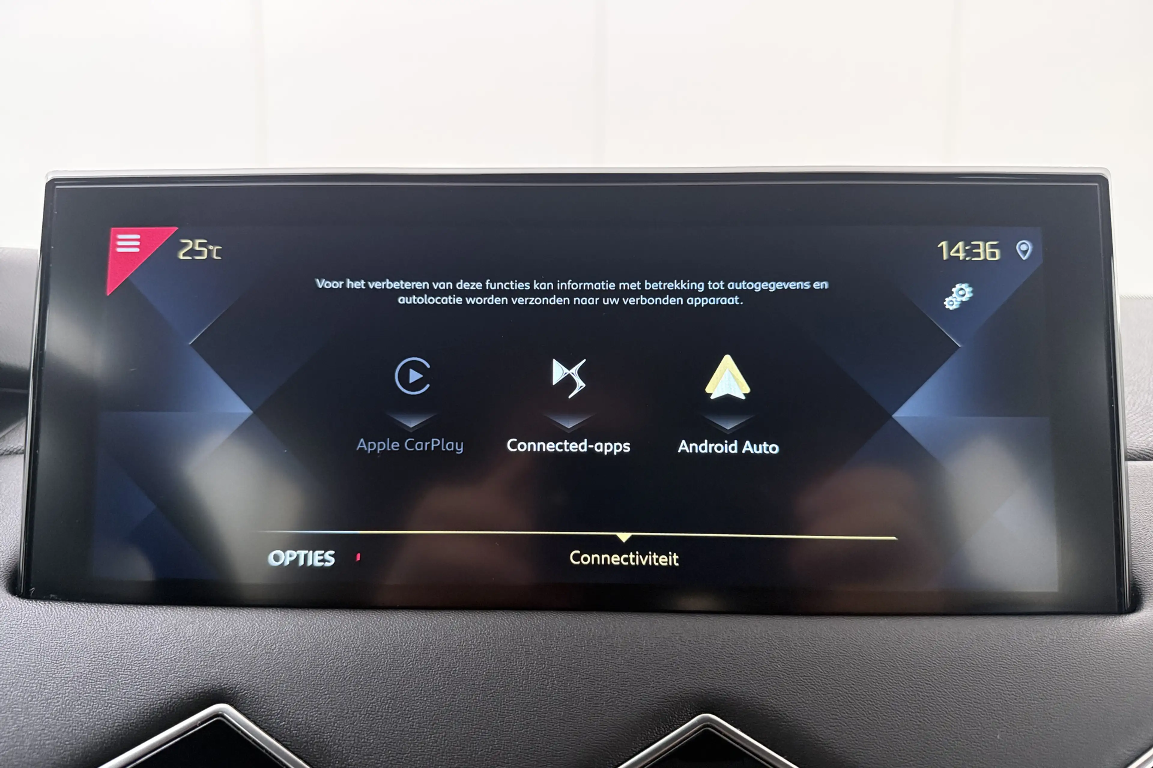 DS Automobiles DS 3 Crossback 1.2 PureTech Business Trekhaak Carplay Cruise — photo 24