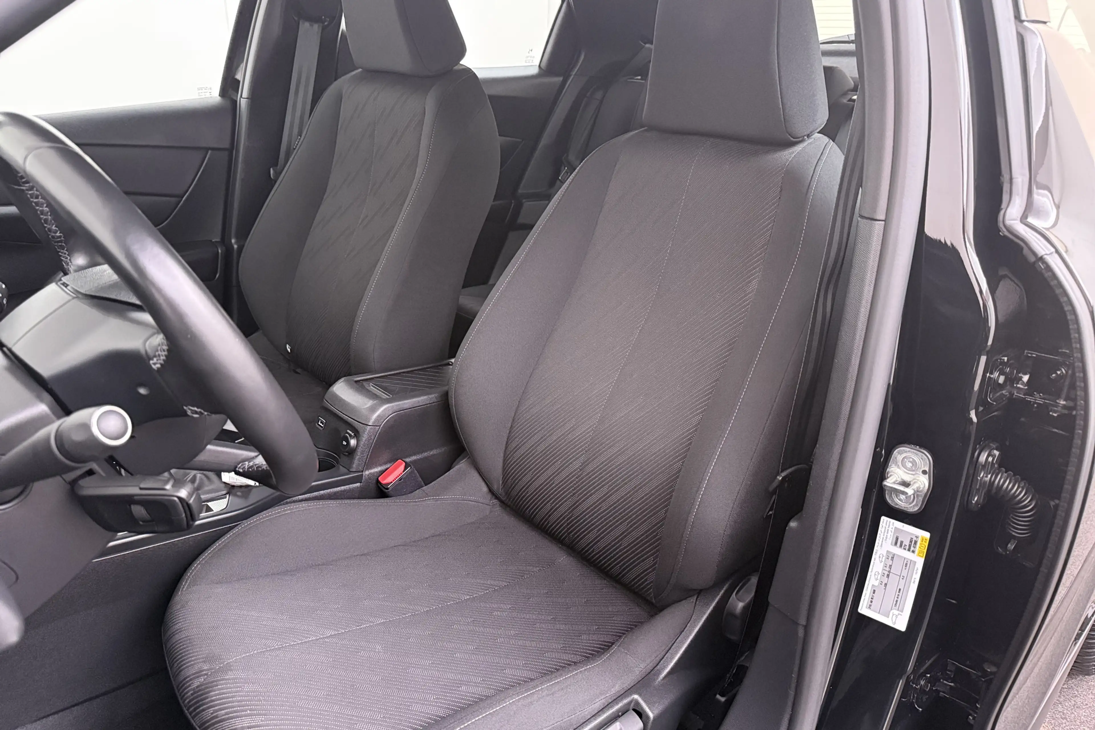 DS Automobiles DS 3 Crossback 1.2 PureTech Business Trekhaak Carplay Cruise — photo 9