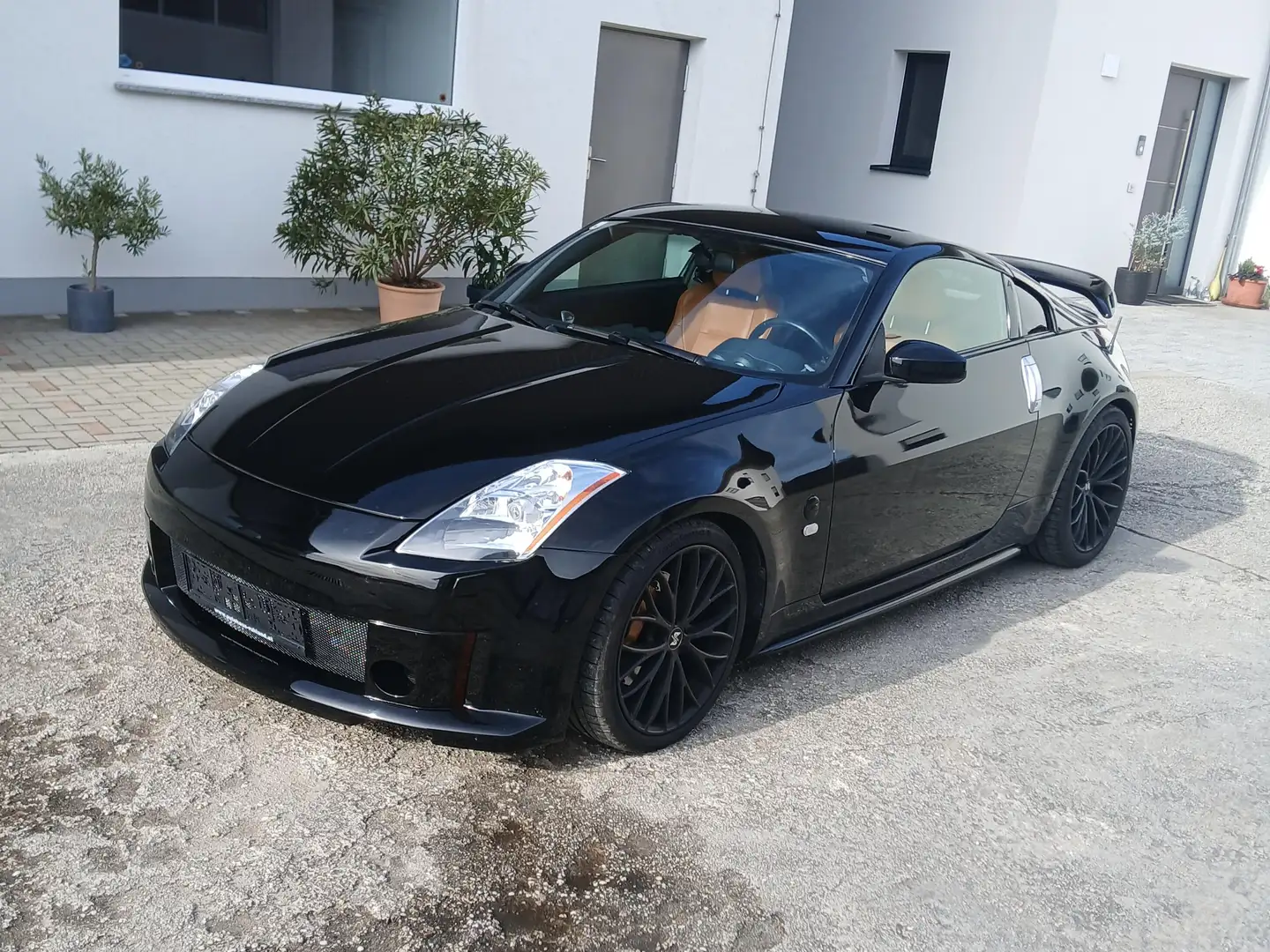 Nissan 350Z Basis Czarny - 1