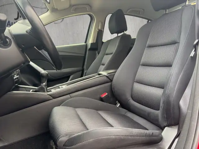 Mazda Mazda6 view 9