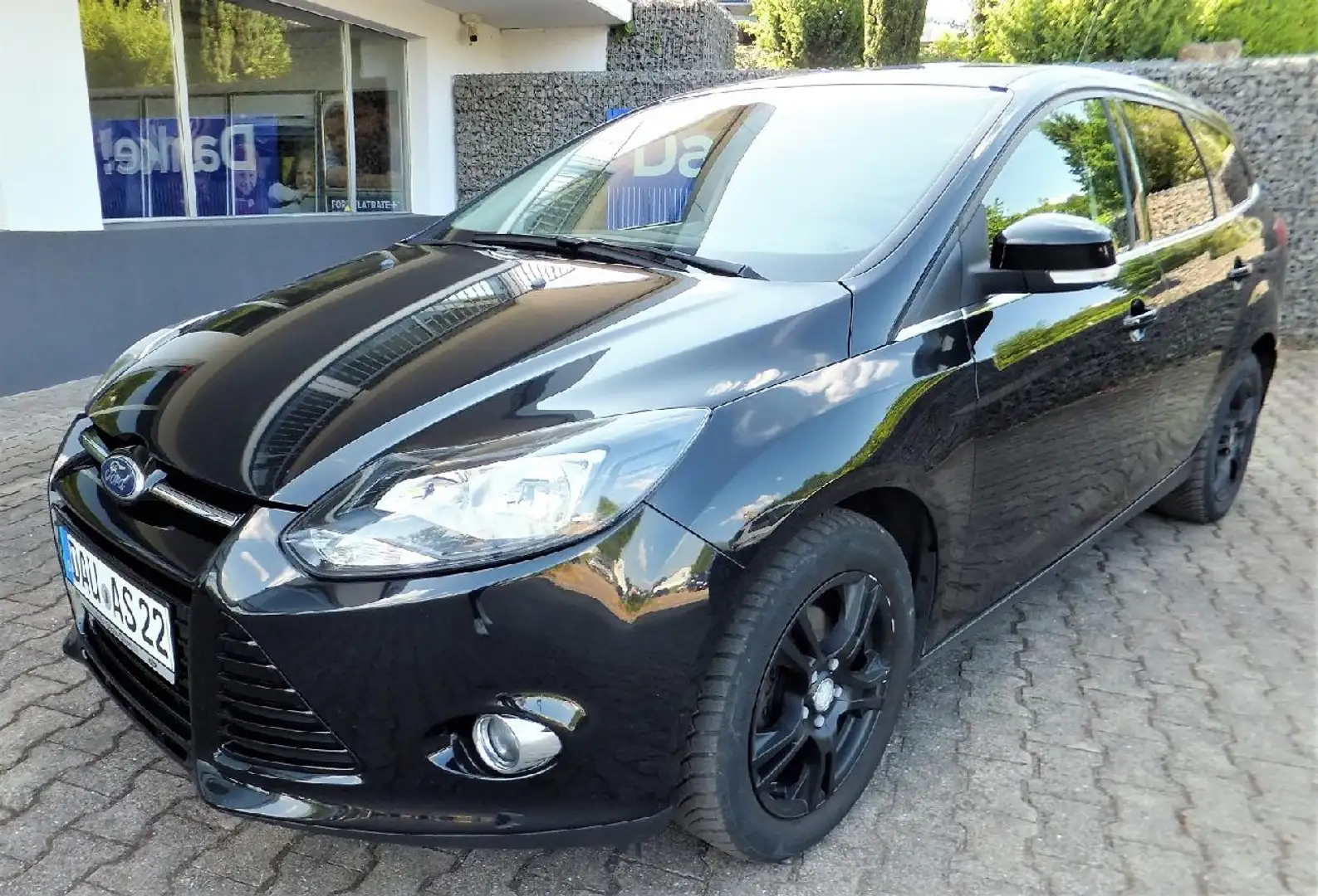 Ford Focus Titanium Schwarz - 1