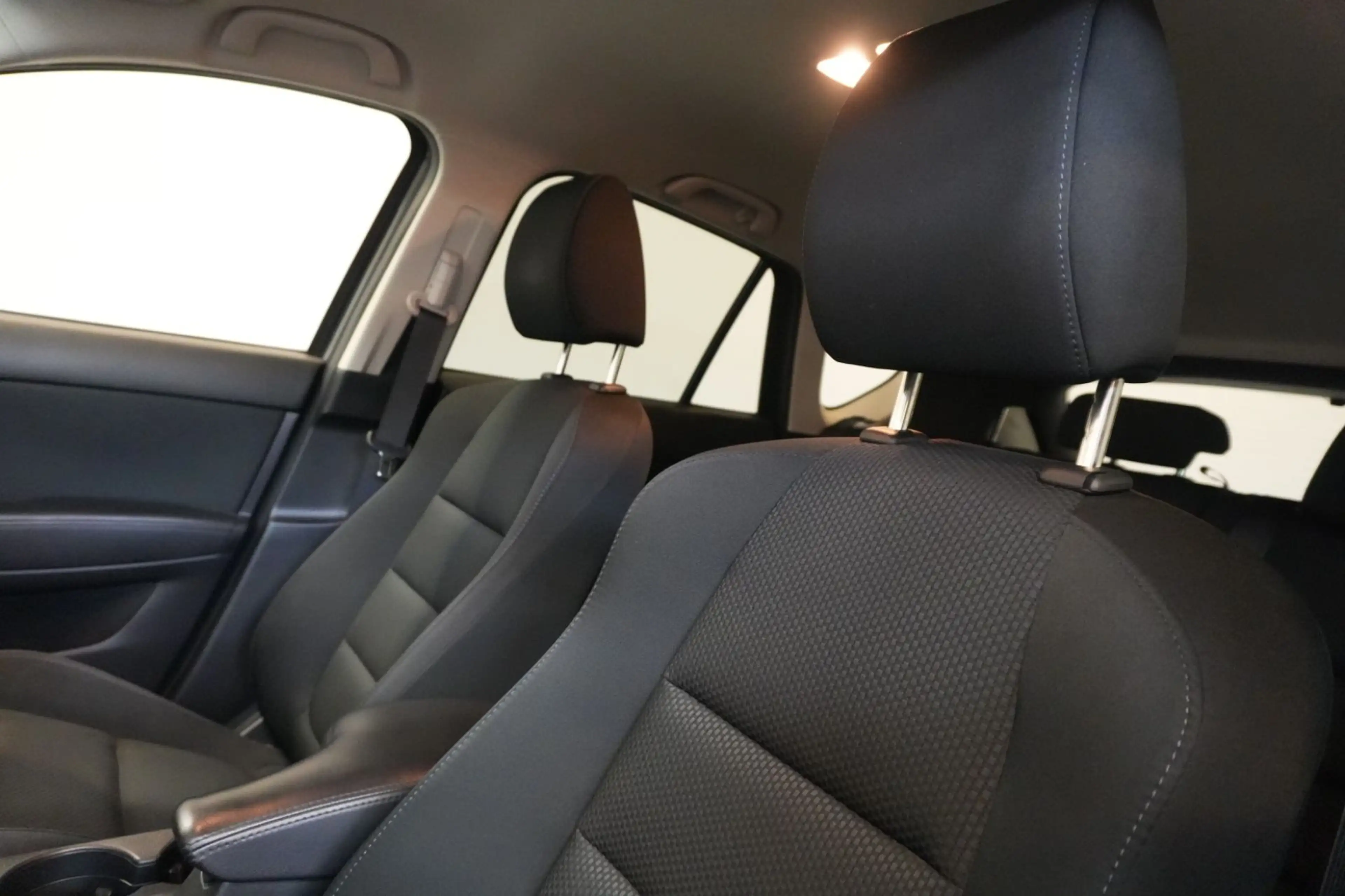 Mazda CX-5 2.2 TDI Sports-Line AWD aAHK Kamera — photo 12