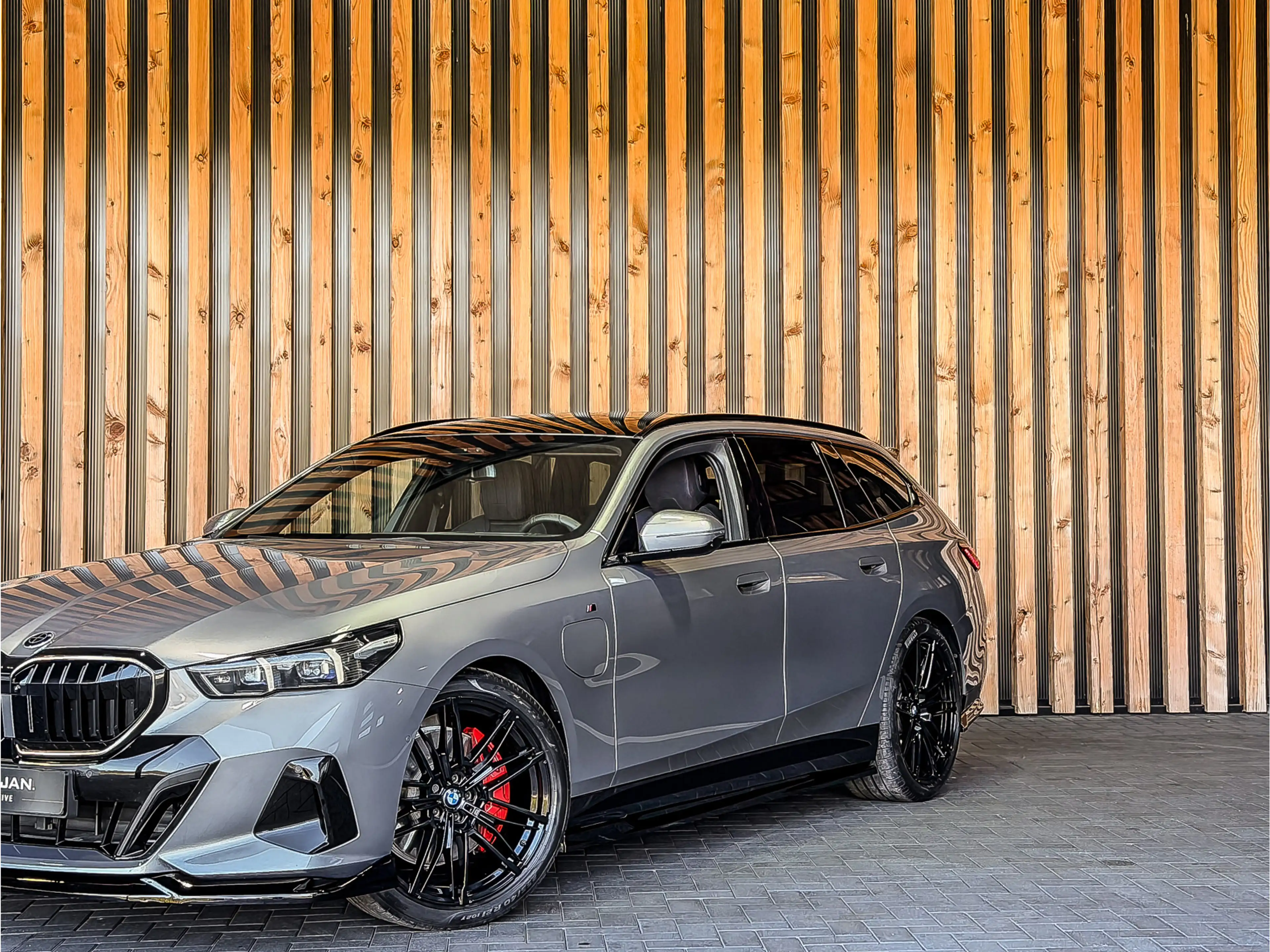 BMW 550 5-serie Touring 550e xDrive 490PK M-Sport | 4 WIEL — photo 34