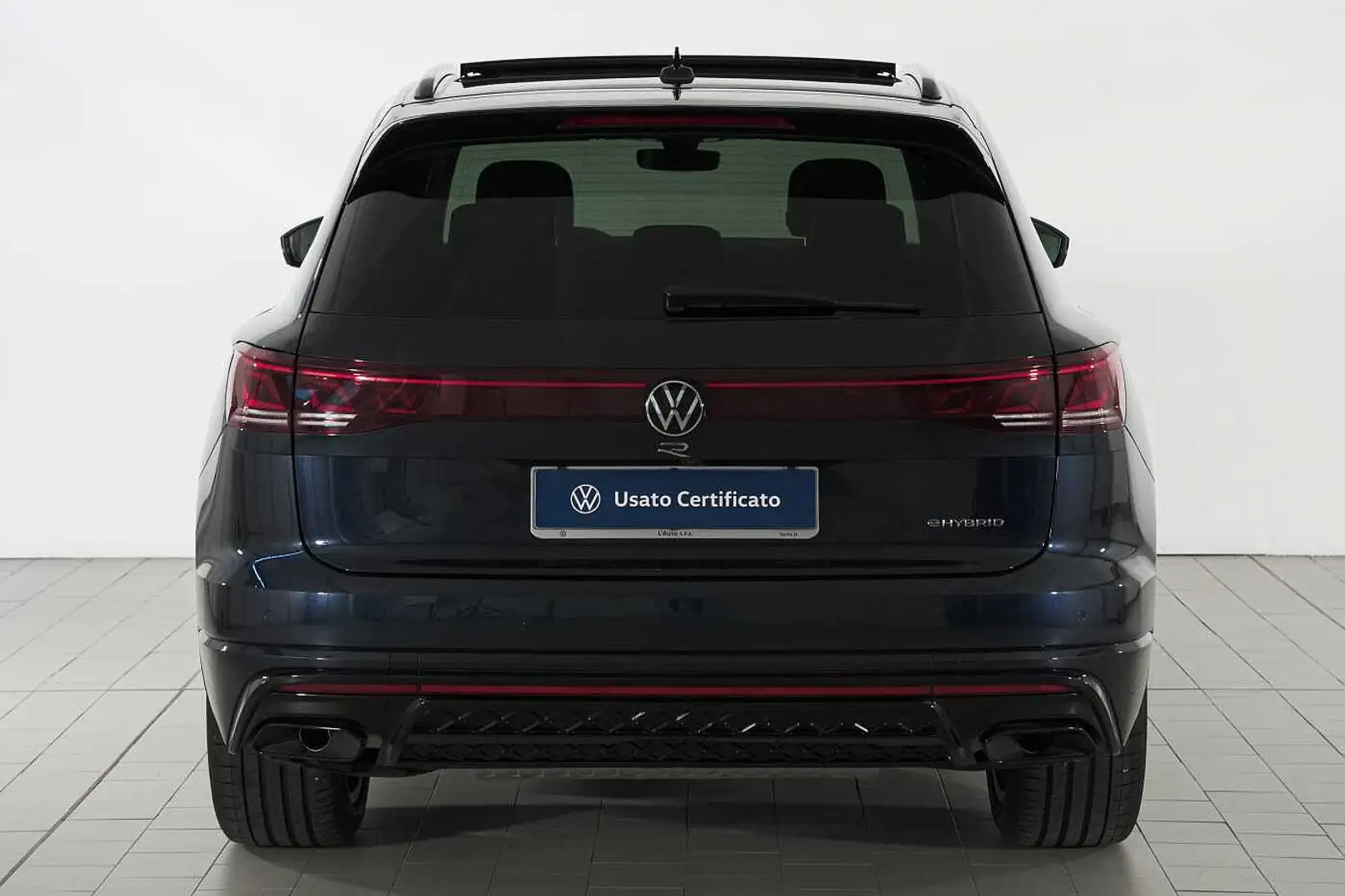 Volkswagen Touareg R 3.0 V6 TSI eHybrid 462 CV Nero - 2