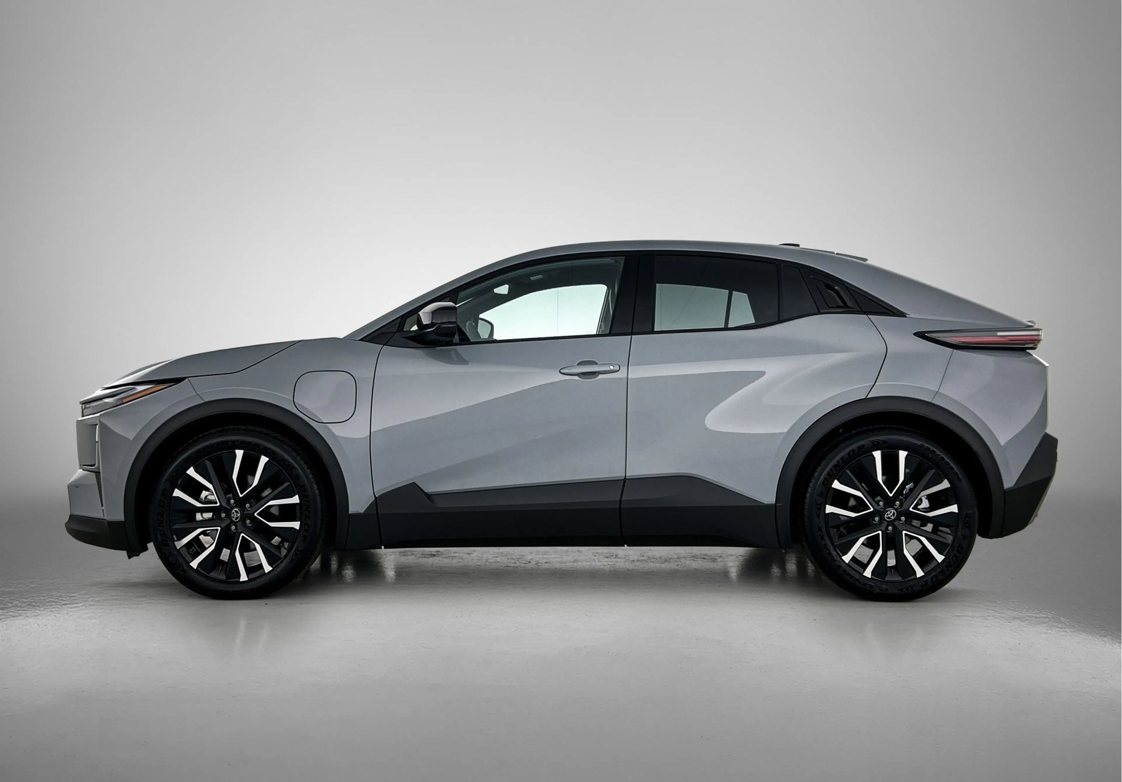 Toyota C-HR+ First Edition 77 kWh *EV-Deal* | Stoel en stuurwie — photo 4