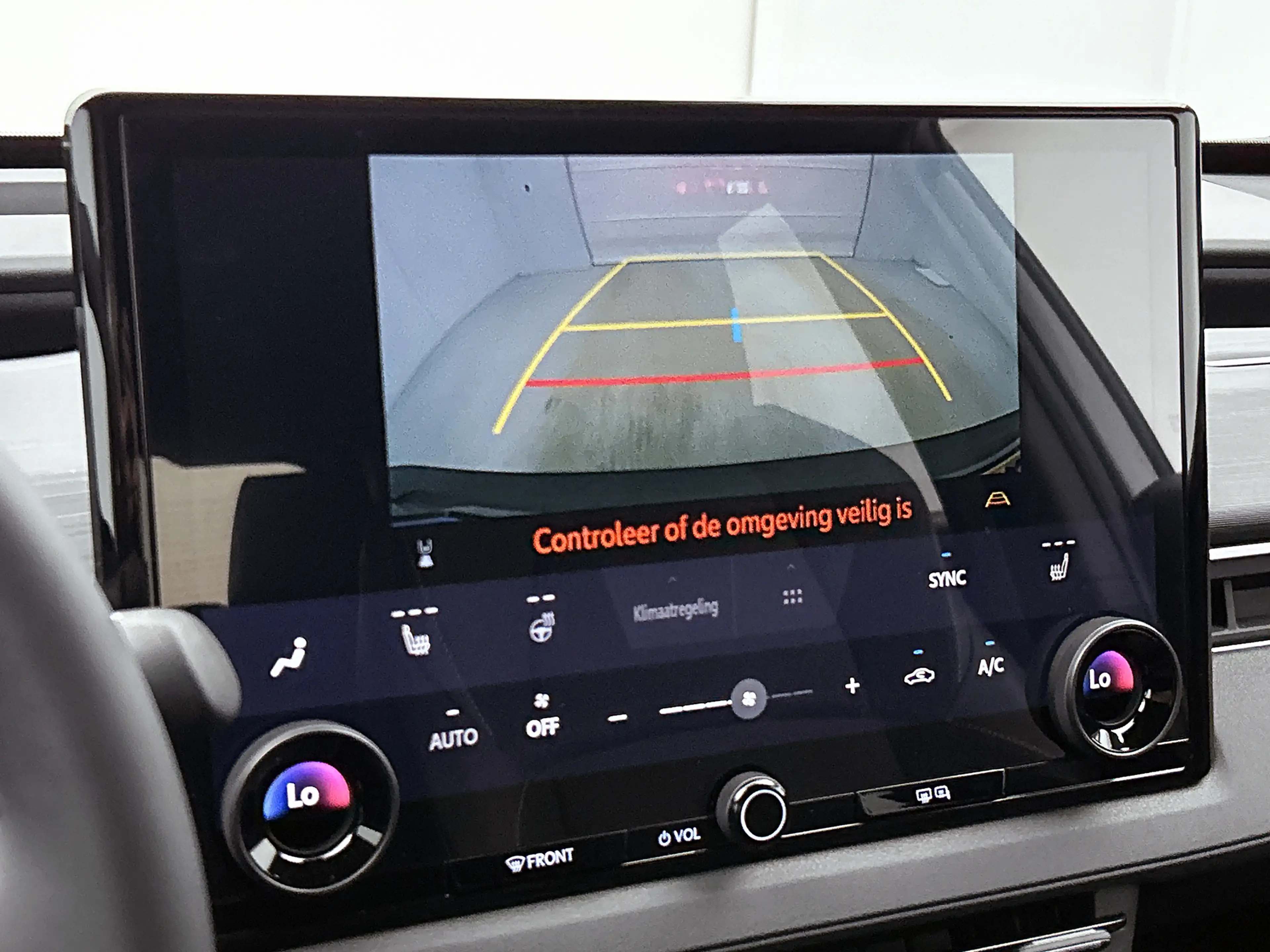 Toyota C-HR+ First Edition 77 kWh *EV-Deal* | Stoel en stuurwie — photo 9