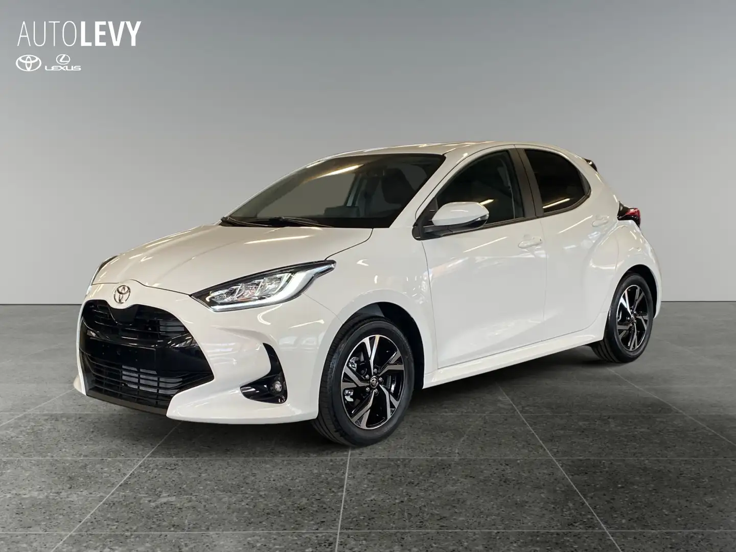 Toyota Yaris 1.5 Hybrid Teamplayer *COMFORTPAKET* White - 2