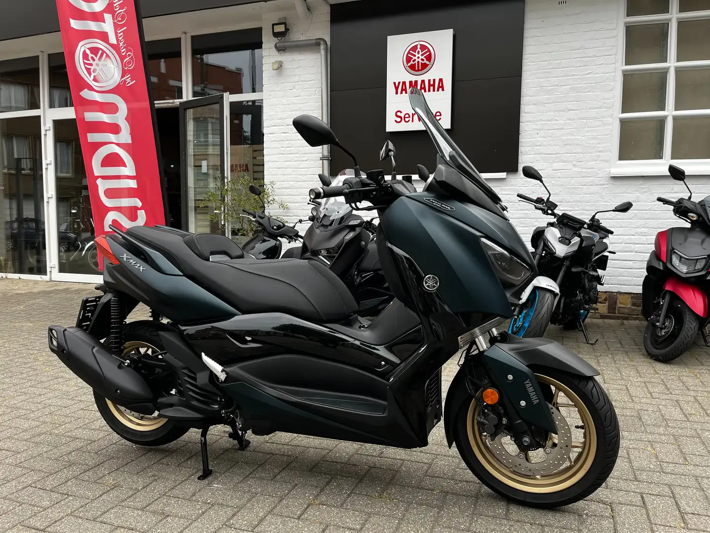 Yamaha X-Max 125 Techmax Kék - 1