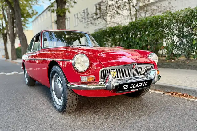 MG MGC GT