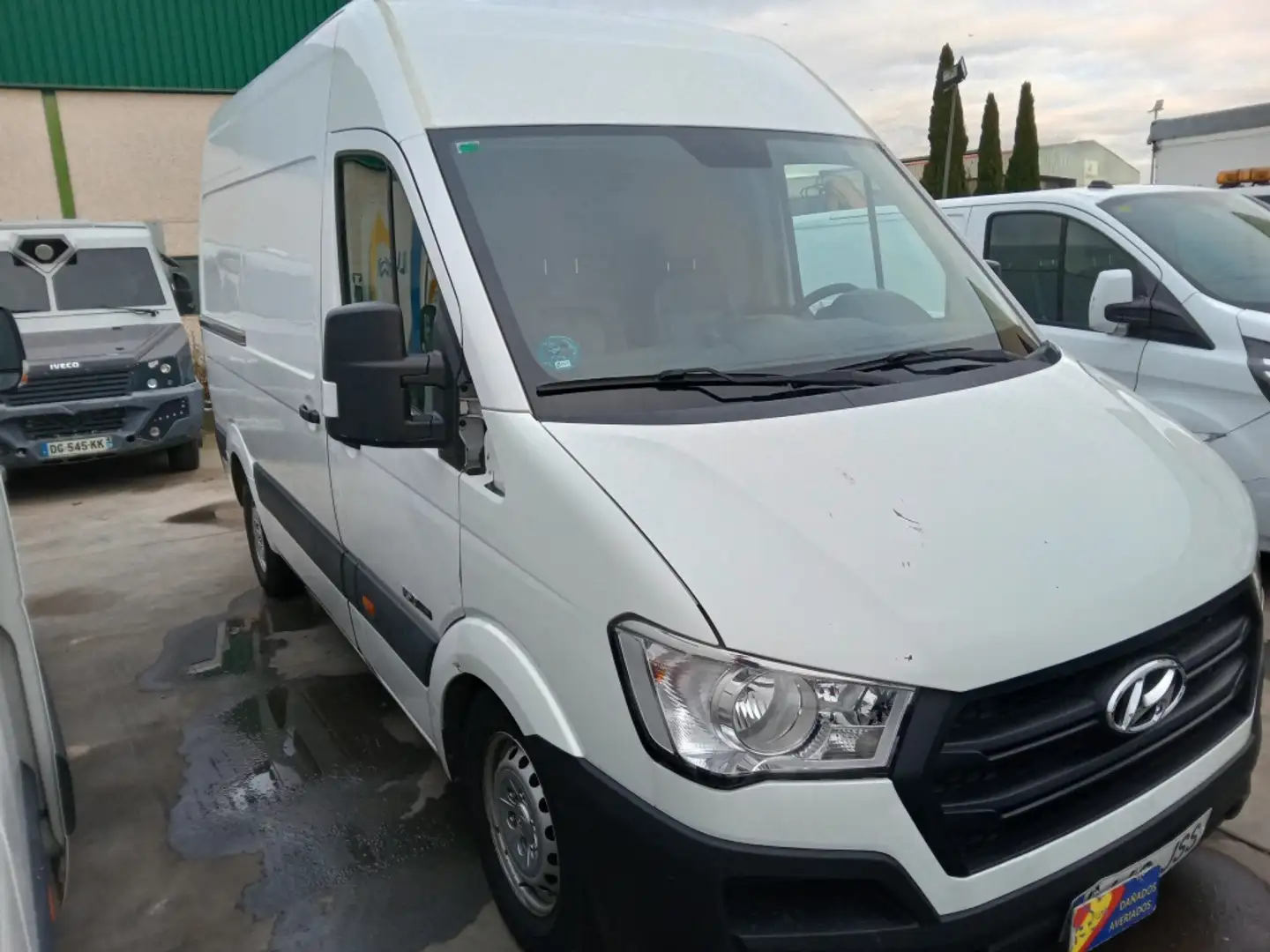 Hyundai H350 Fg. 2.5CRDI Essence 5.5M Blanco - 2