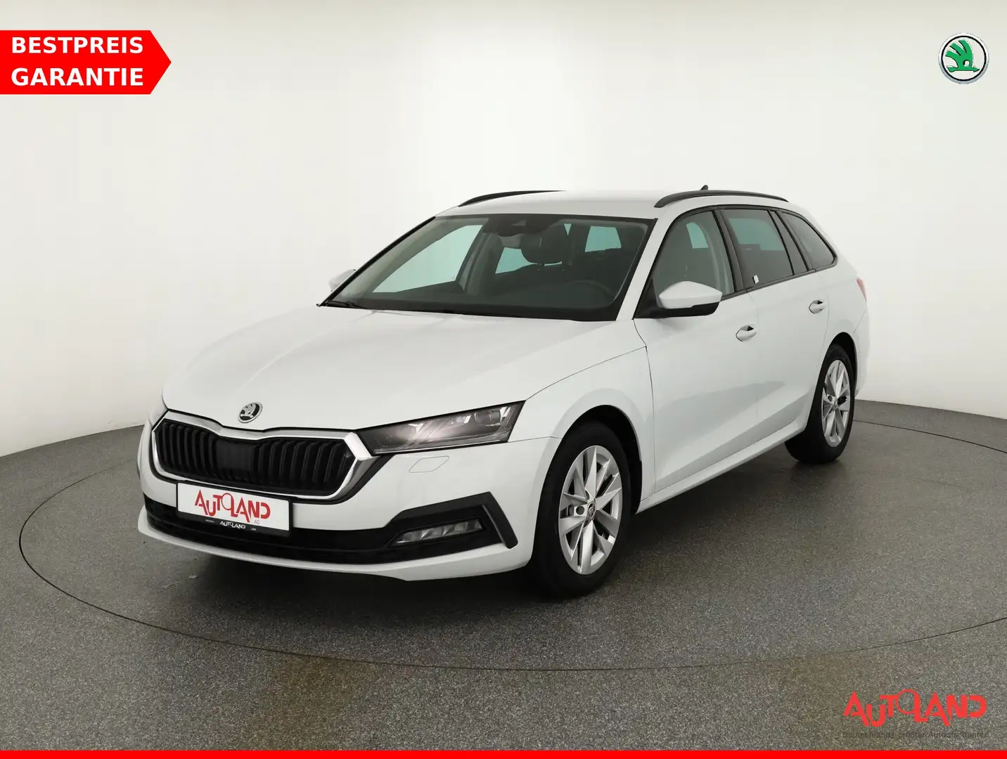Skoda Octavia Combi 1.5 TSI Ambition LED ACC Navi PDC Weiß - 1