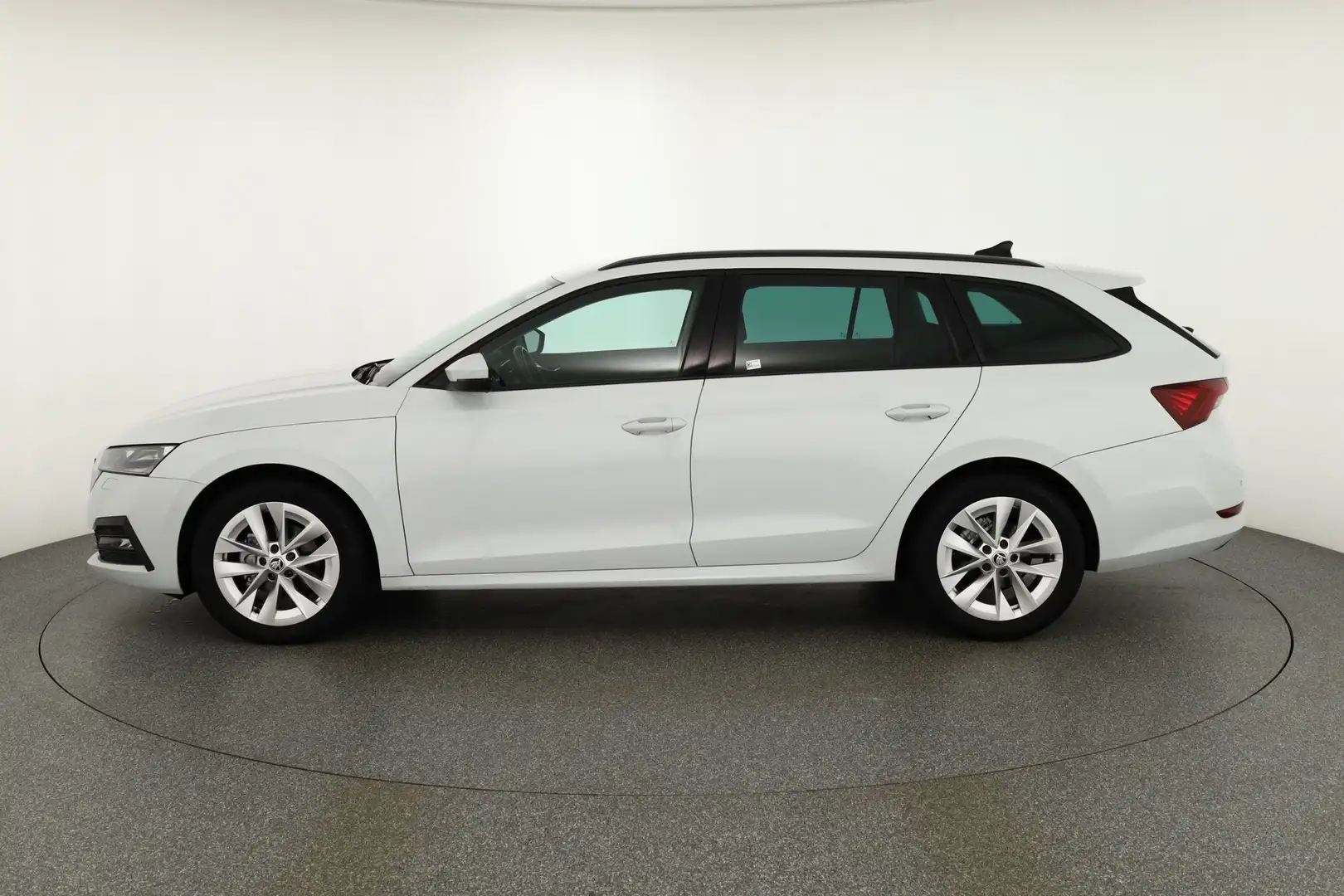 Skoda Octavia Combi 1.5 TSI Ambition LED ACC Navi PDC Weiß - 2