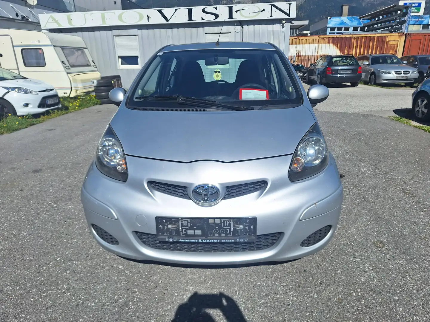 Toyota Aygo Klima, 8 Fach Bereift, Alufelgen Grau - 1