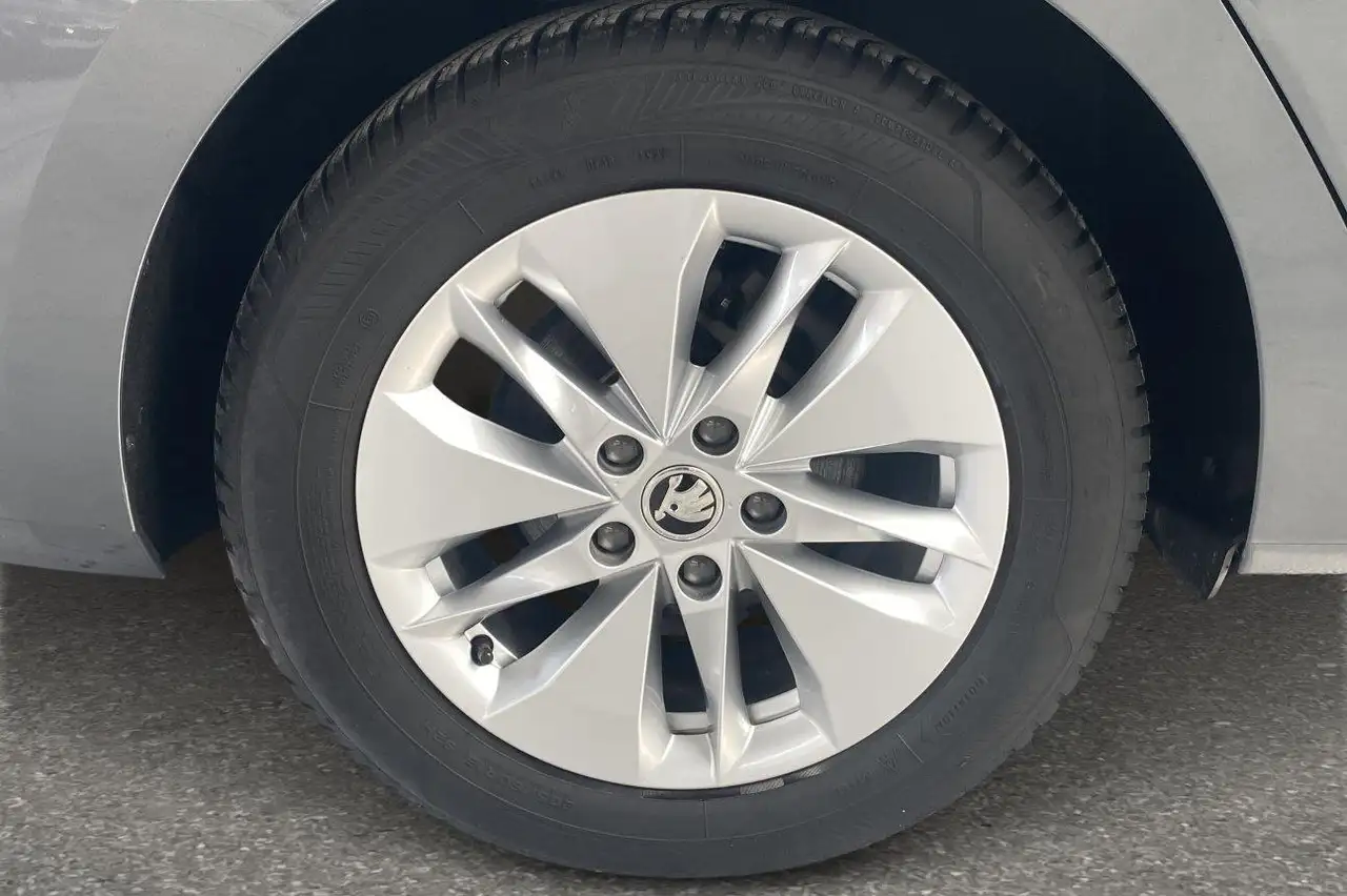 Skoda Octavia Ambition, миниатюра 23