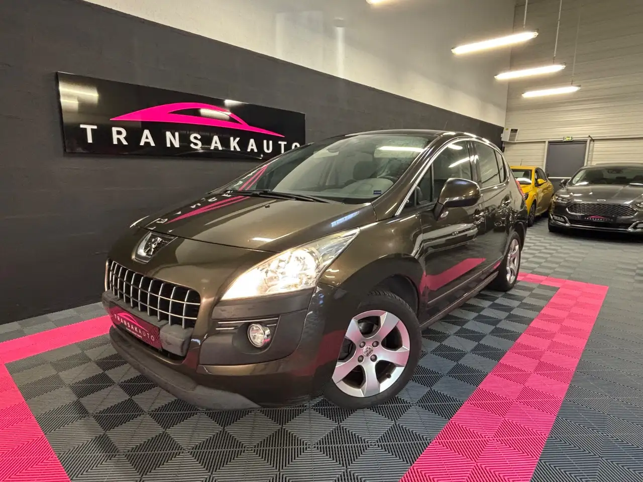 Peugeot 3008 1.6 HDi 16V 110ch FAP Premium Pack