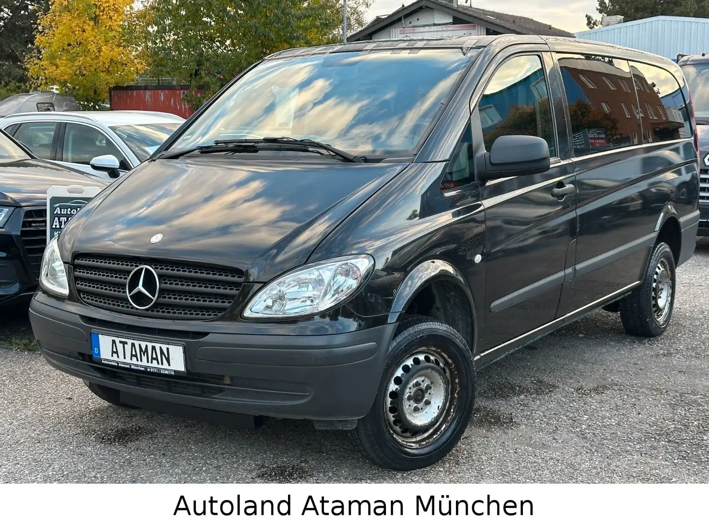 Mercedes-Benz Vito 2.2 CDI 4Matic 4x4 Autom. 8-Sitze/Klima/AHK Blau - 1