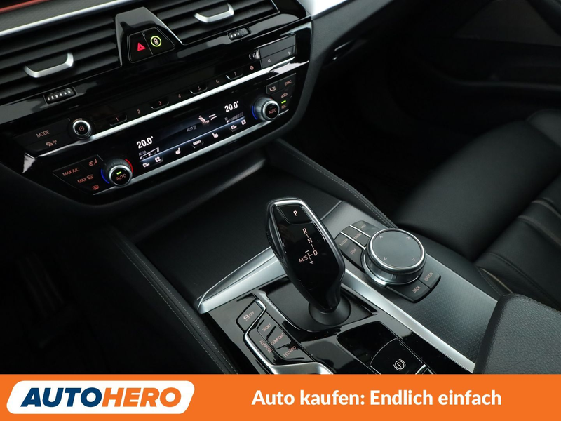 BMW 530 530d xDrive M Sport*NAVI*TEMPO*PDC*SHZ*LIM* — photo 26
