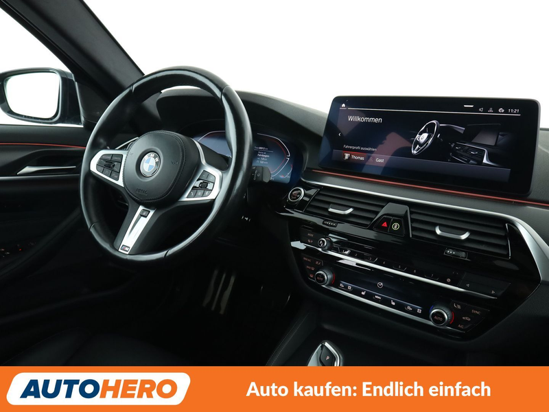 BMW 530 530d xDrive M Sport*NAVI*TEMPO*PDC*SHZ*LIM* — photo 13