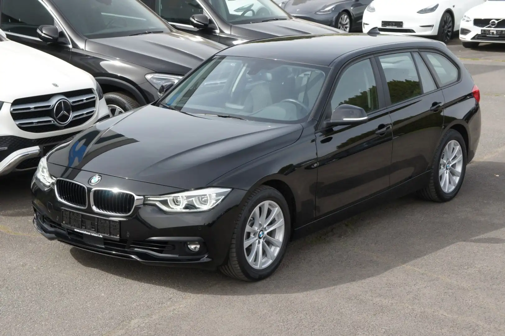 BMW 330 i xDrive Advantage*ACC*KAM*H&K*BLIS*LED*DAB Noir - 1