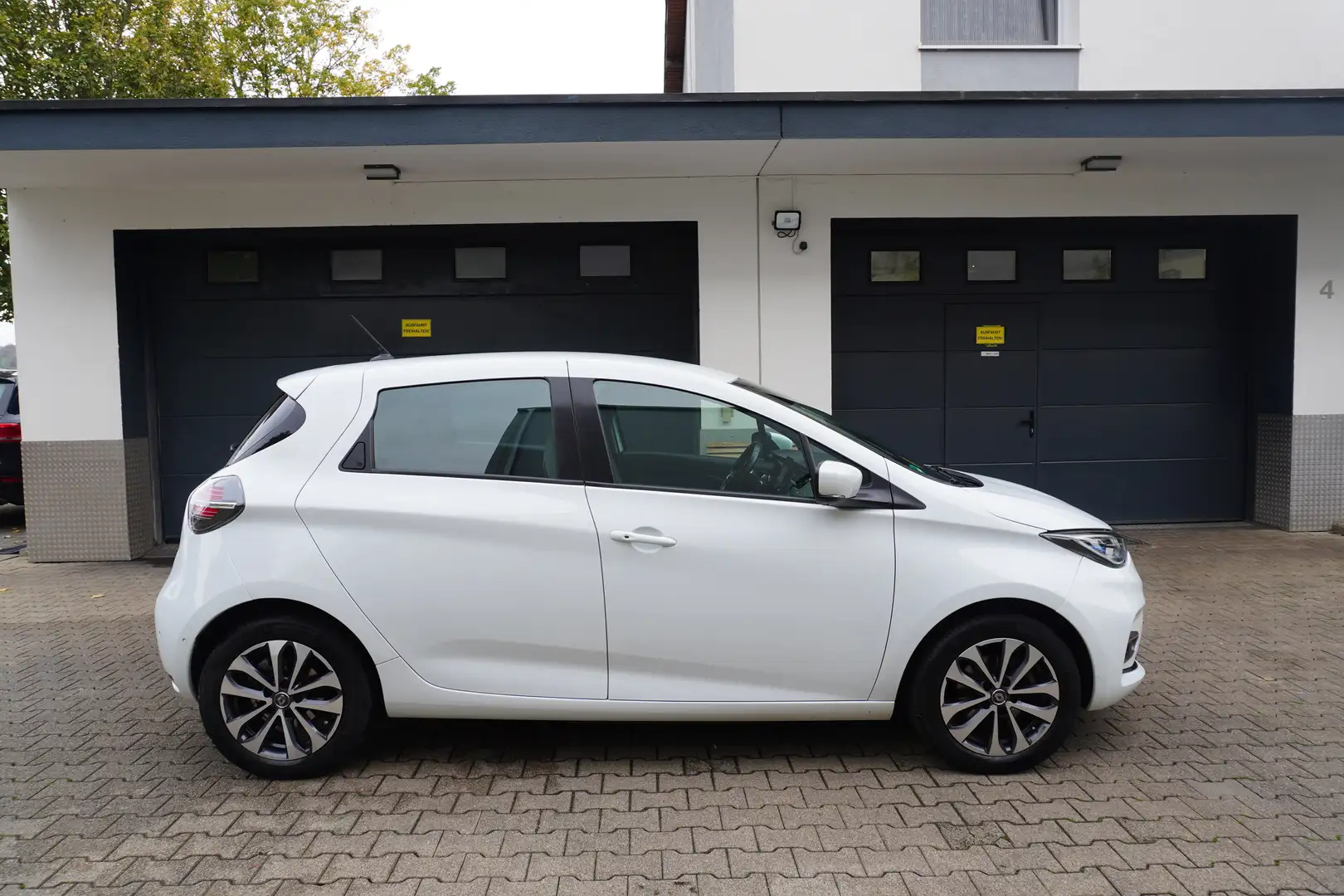 Renault ZOE Experience 52 kWh KLIMA+NAVI+KAMERA+ALU+AKUMiete Weiß - 2