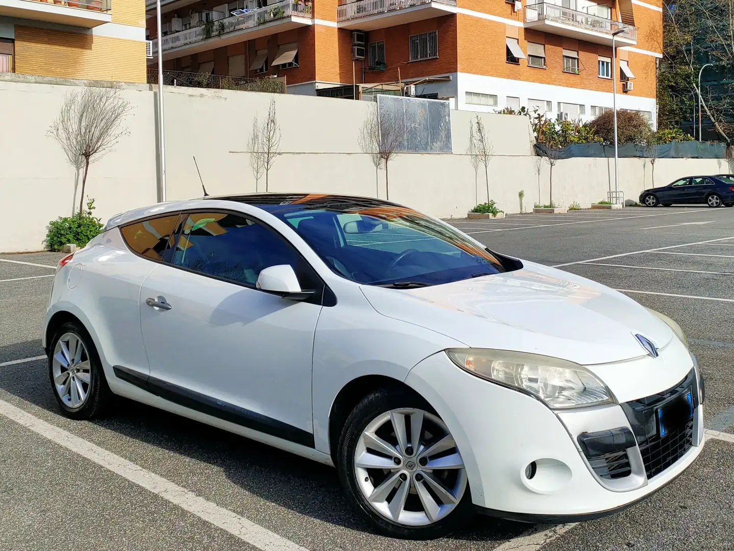 Renault Megane Megane Coupe 1.9 dci Luxe fap Bianco - 1