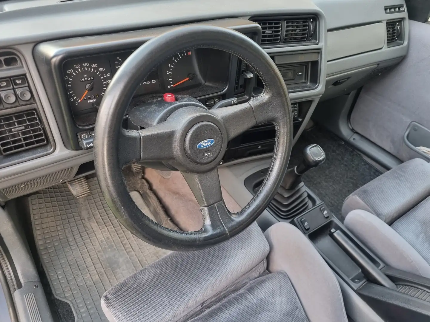 Ford Sierra Sierra 4p 2.0 Cosworth Tettuccio apribile Gris - 2