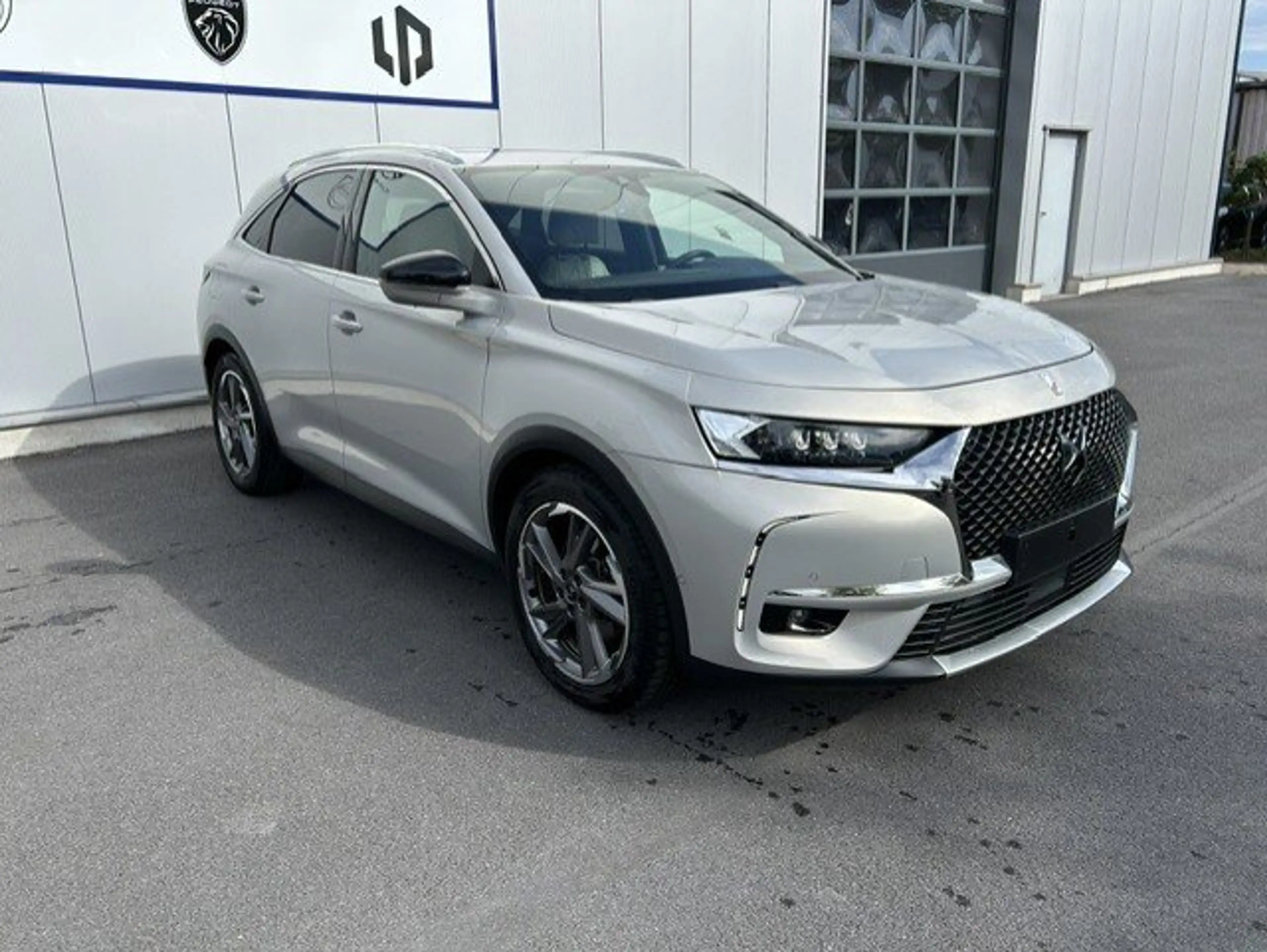 DS Automobiles DS 7 Crossback PHEV 1.6 E-TENSE 4x4 Rivoli — photo 3