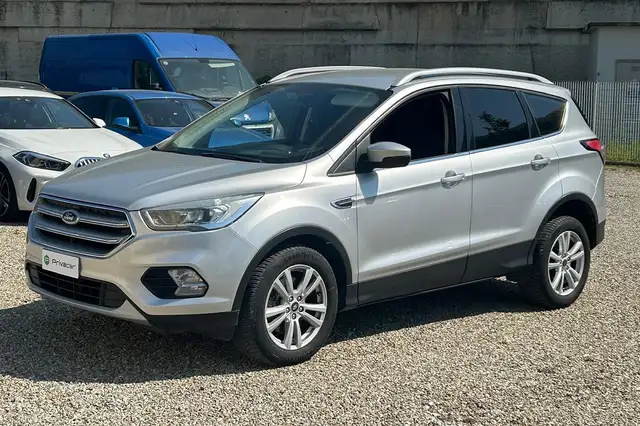 Ford Kuga Kuga 1.5 TDCI 120 CV S&S 2WD Powershift Titanium Business