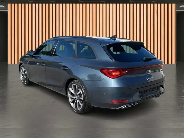 Seat Leon Leon view 12