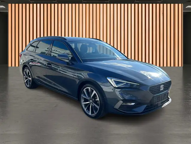 Seat Leon Leon view 9