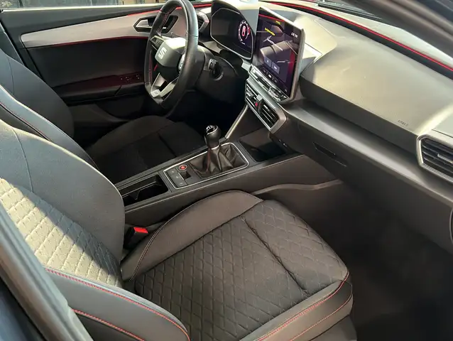 Seat Leon Leon view 7