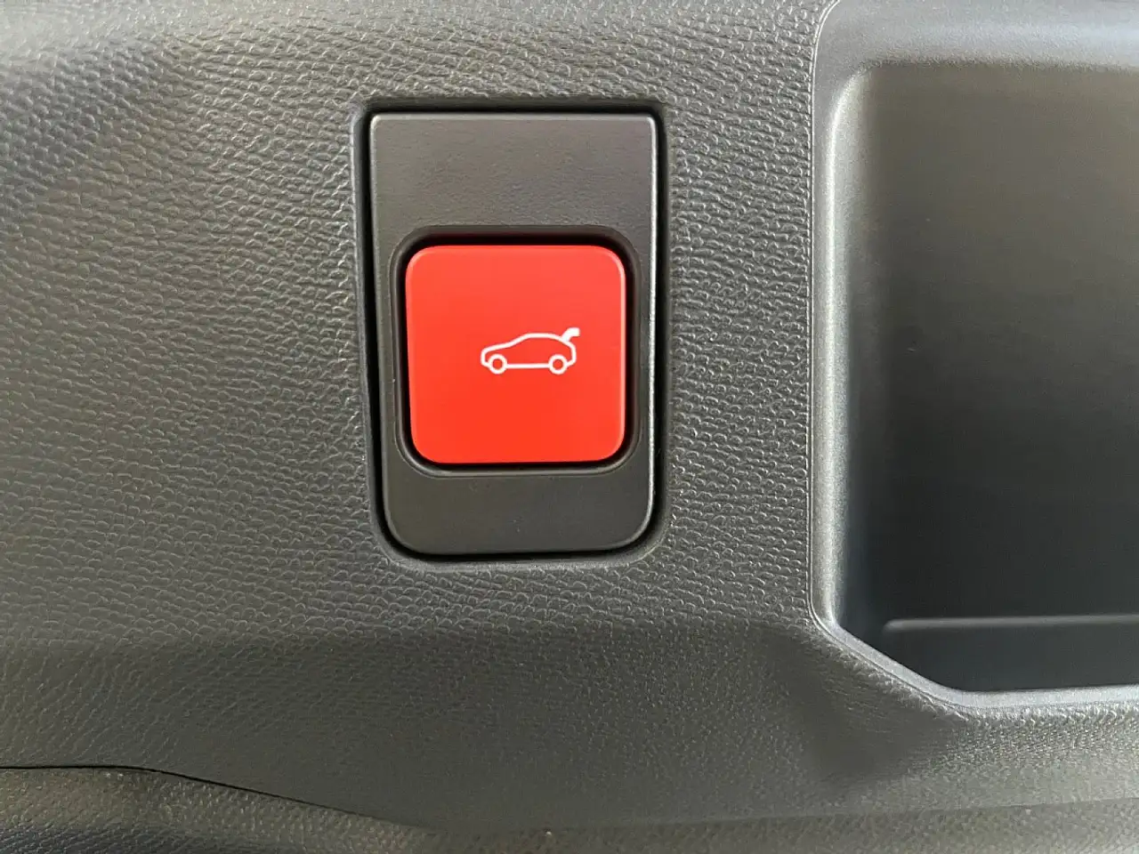 Peugeot 5008 mHEV 145 e-DCS6 GT Aut. 16