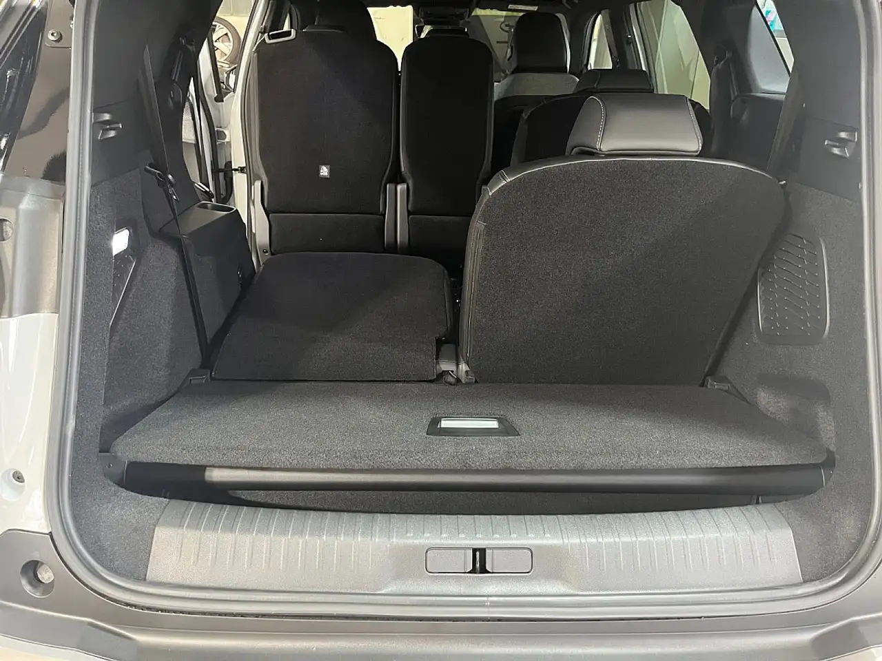 Peugeot 5008 mHEV 145 e-DCS6 GT Aut. 15