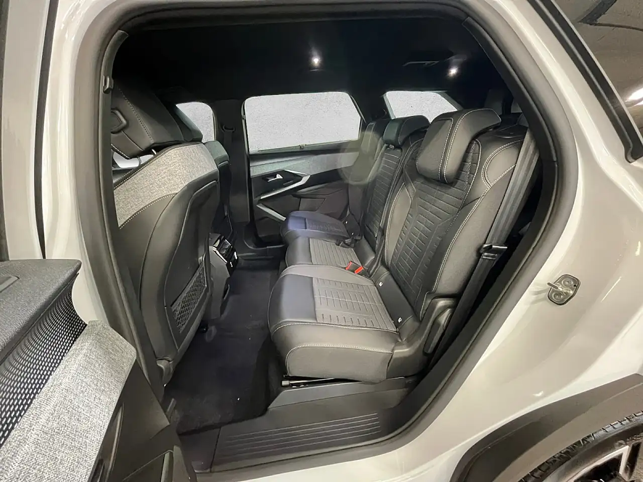Peugeot 5008 mHEV 145 e-DCS6 GT Aut. 7