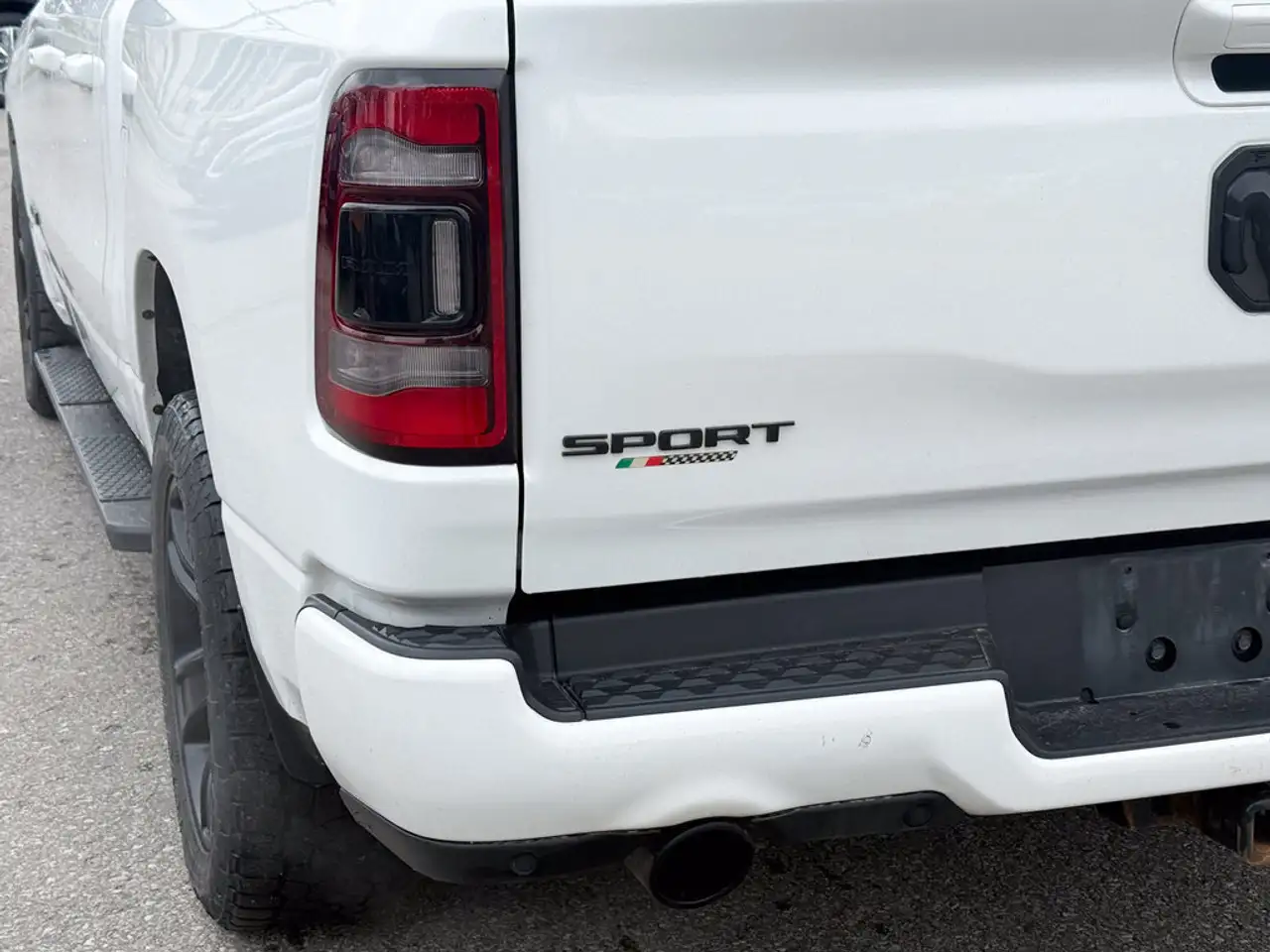 RAM 1500 снимка RAM 1500