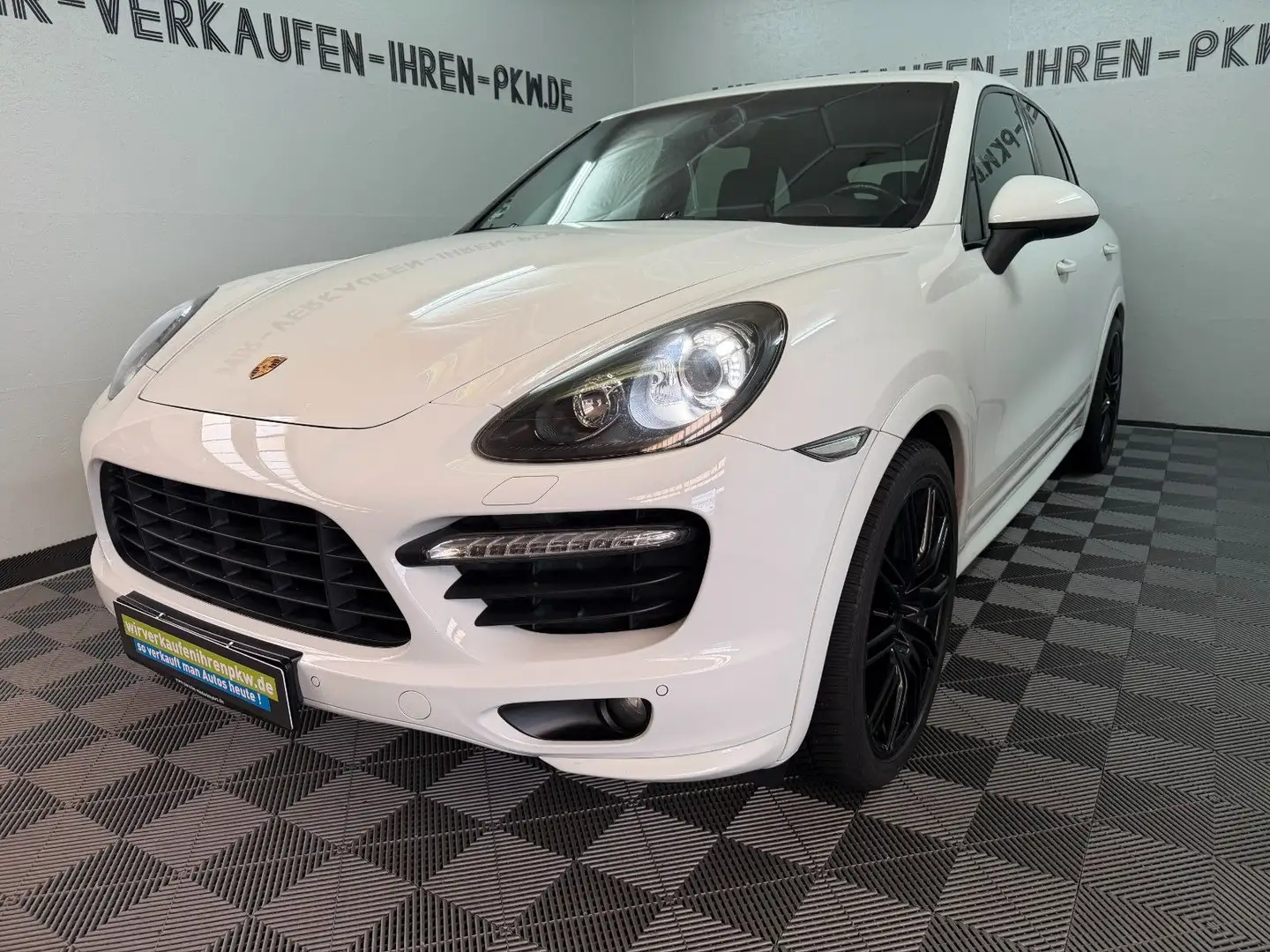 Porsche Cayenne GTS V8 Porsche Approved 06.27*TOP ZUSTAN Weiß - 1