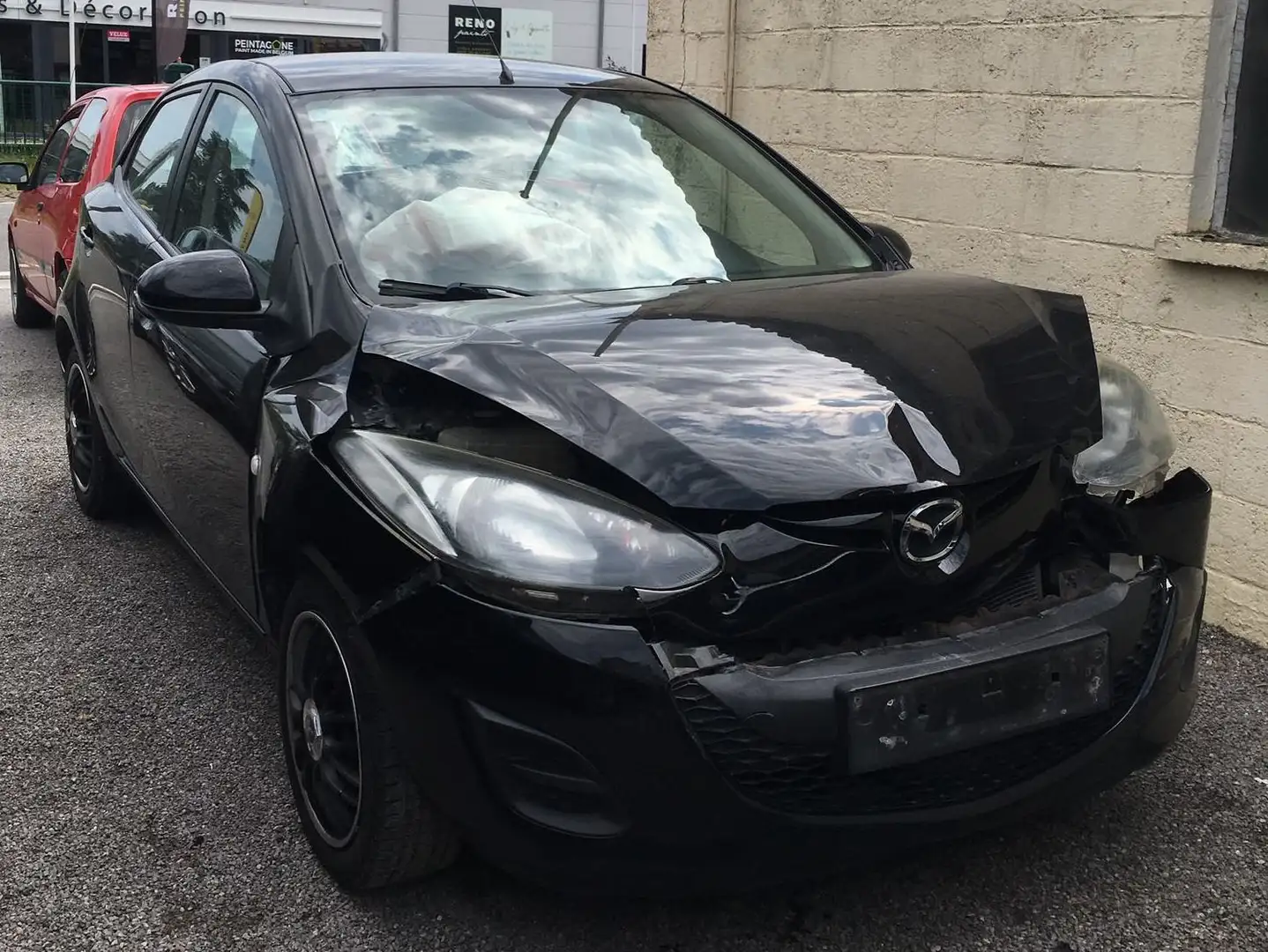 Mazda 2 2 1.6 CDVi Active+ Zwart - 1