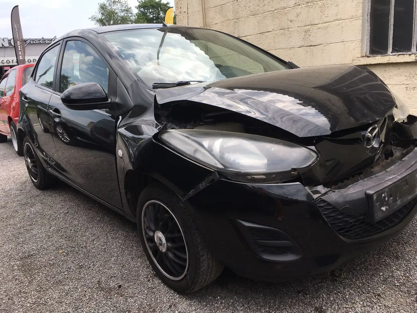 Mazda 2 2 1.6 CDVi Active+ Zwart - 2