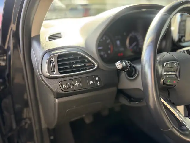 Hyundai I30 view 12