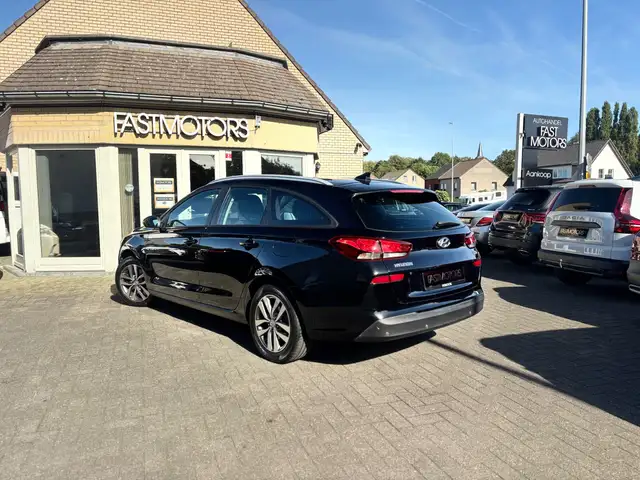 Hyundai I30 view 6