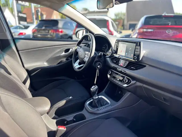 Hyundai I30 view 14