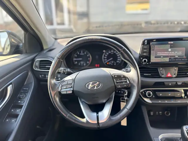 Hyundai I30 view 9