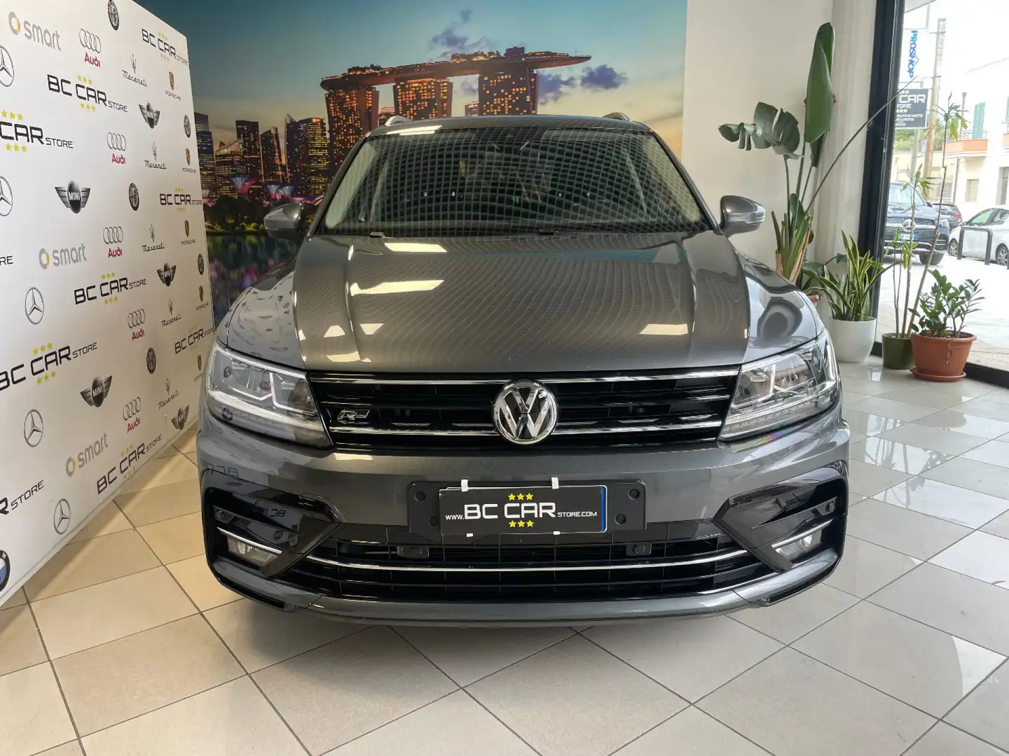 Volkswagen Tiguan 2.0tdi 150cv DSG R-LINE *VirtualCockpit Grigio - 2