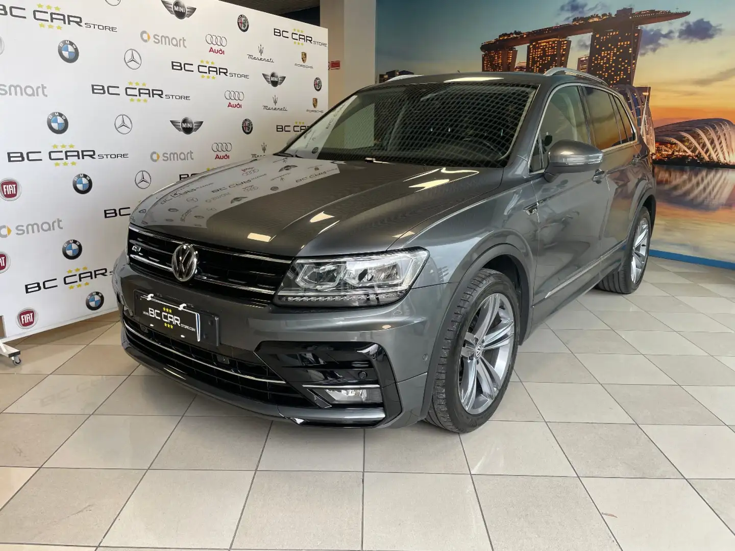 Volkswagen Tiguan 2.0tdi 150cv DSG R-LINE *VirtualCockpit Grigio - 1