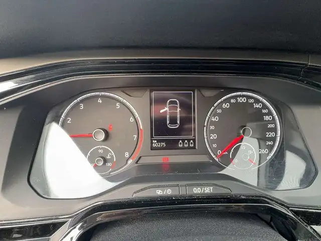 Volkswagen Polo view 14
