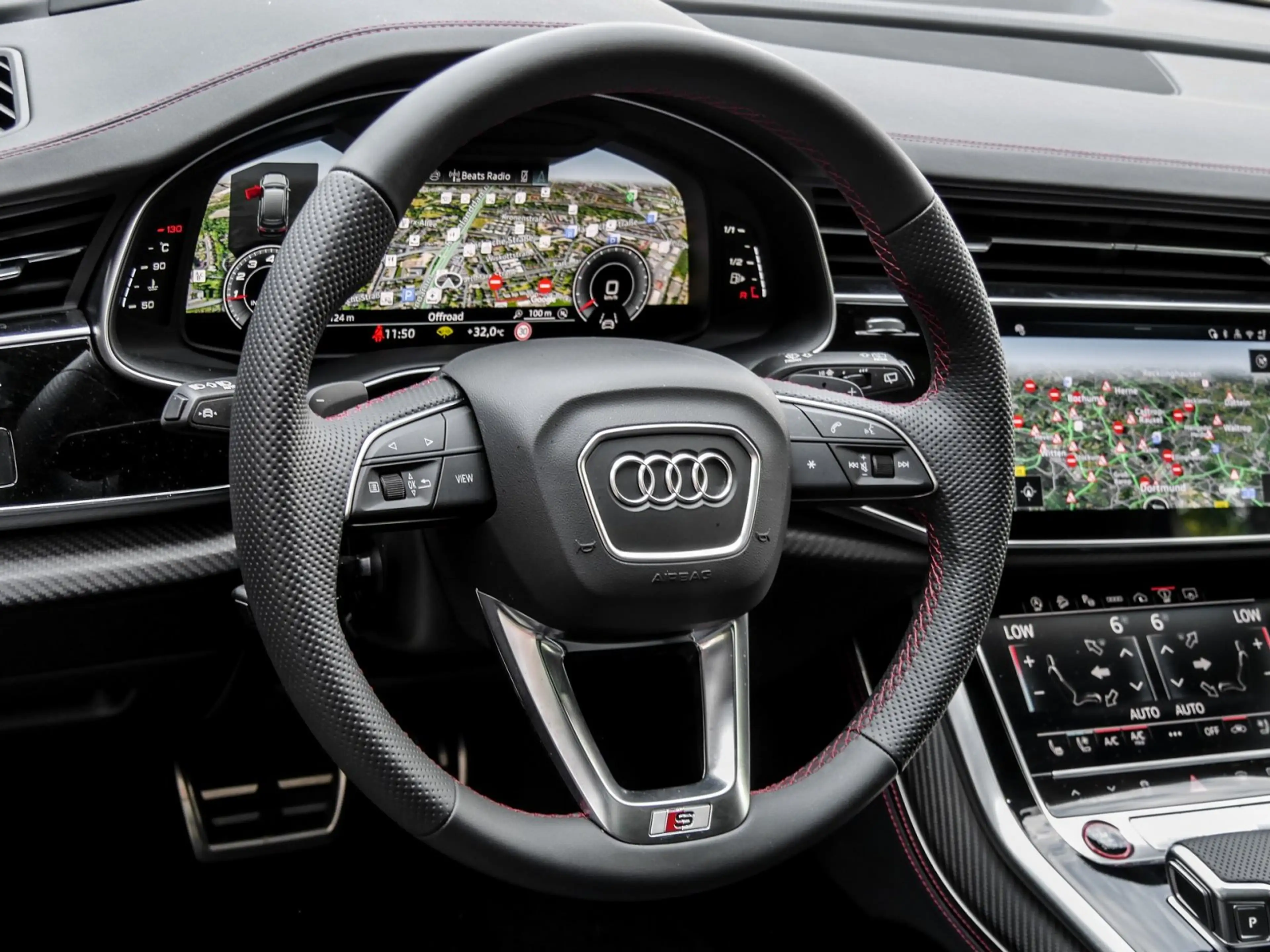 Audi SQ7 TFSI quattro tiptronic AHK PANO B&O LM22 — photo 8