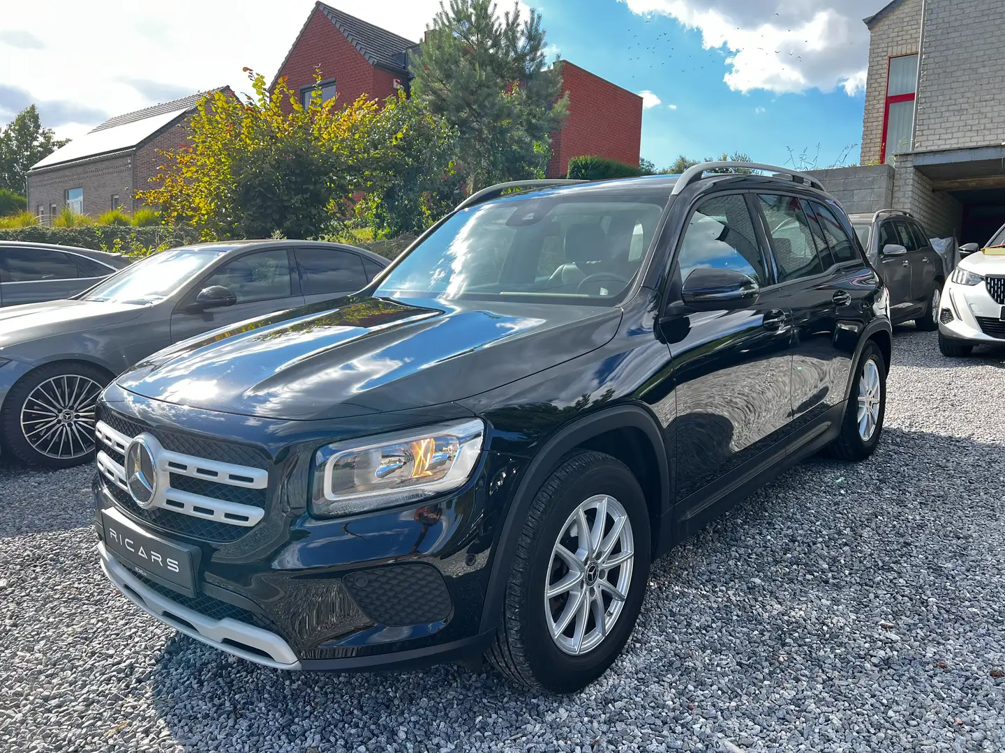 Mercedes-Benz GLB 200 d 2.0DCamera Airco Gps Carnet GARANTIE 1an Zwart - 1