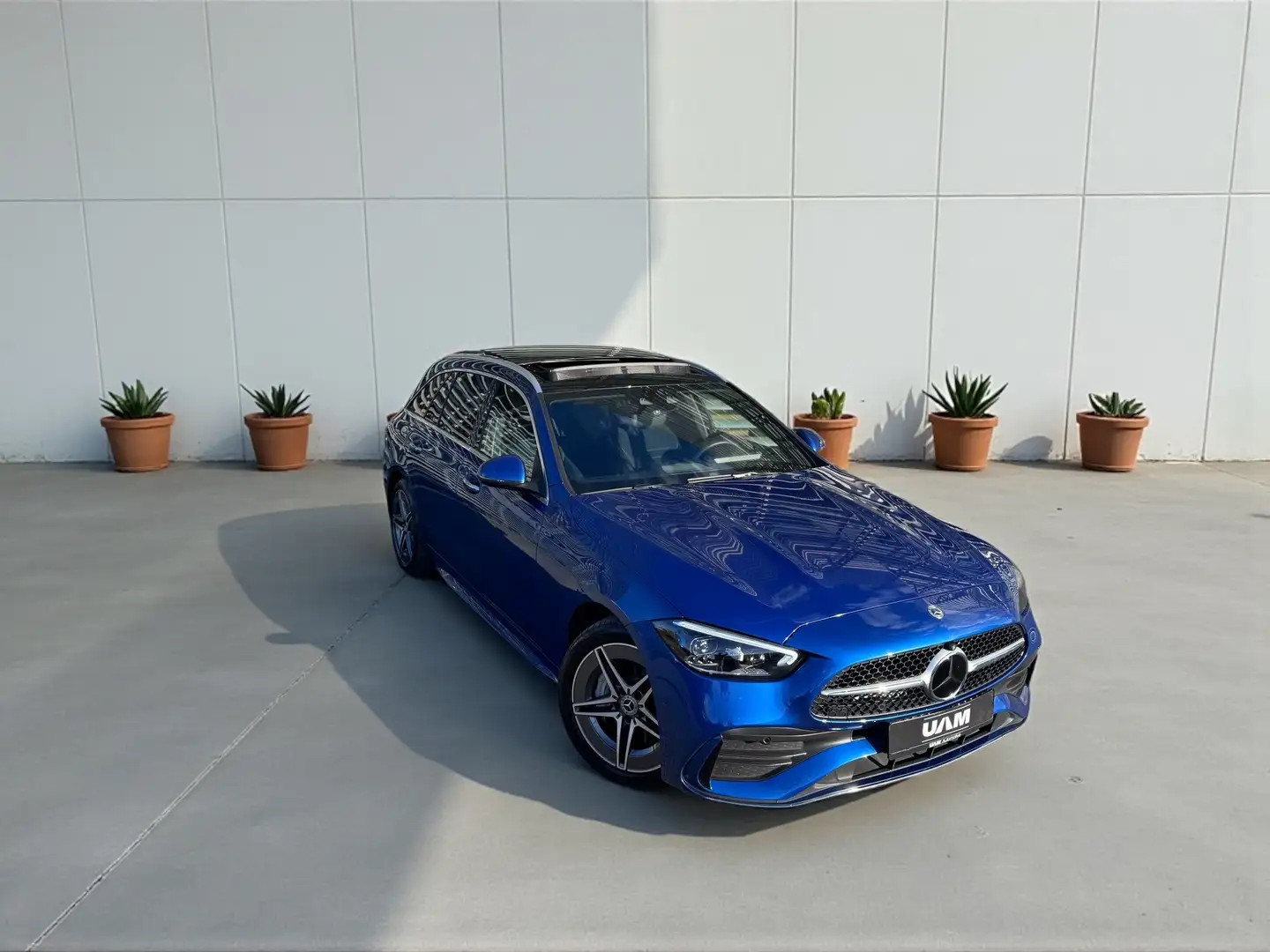 Mercedes-Benz C 300 C 300e - AMG - PANO - 360 - Digital light Blauw - 1